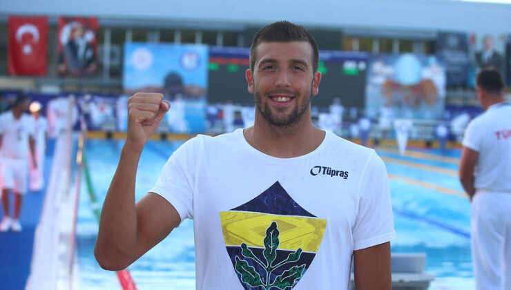 Avrupa Kısa Kulvar Yüzme Şampiyonası’nda mücadele eden milli yüzücümüz Emre Sakcı, finale yükseldi