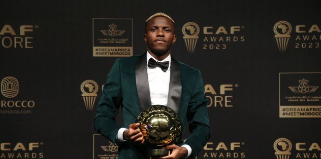 Napoli’nin Nijeryalı futbolcusu Victor Osimhen Afrika’da yılın futbolcusu seçildi