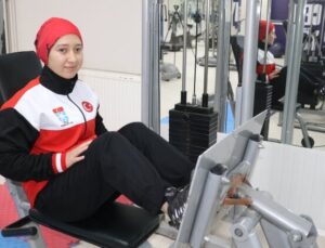 Özel sporcu Ayşe Kader, dünya şampiyonluğuna odaklandı