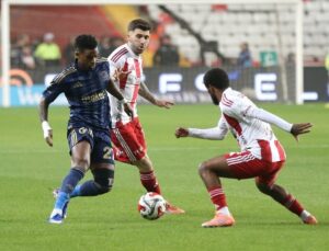 Fenerbahçe’de Nelson Semedo sakatlandı: Antalyaspor maçını bitiremedi